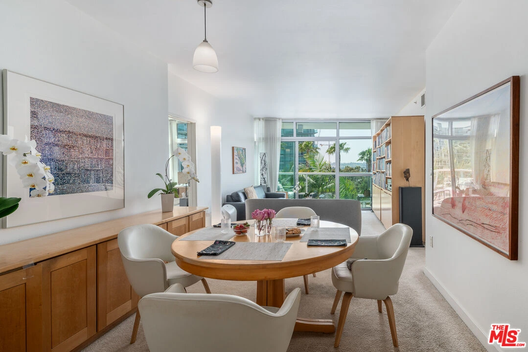 13700 Marina Pointe Dr Unit: 732